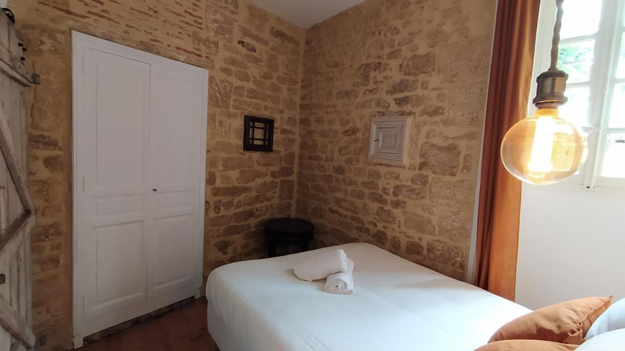 Les Appartements De Bacchus サルラ・ラ・カネダ エクステリア 写真